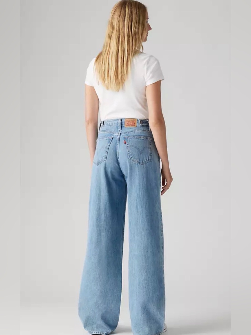 Levi’s Cinch Waist Baggy Jeans in “Invested Indigo” - Picture 2 of 3